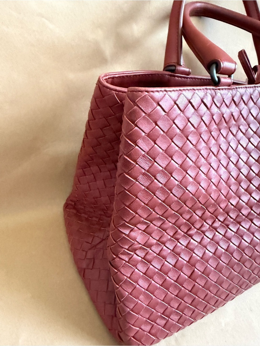 Bottega Veneta Nappa Inteecciato Medium Top Handle Tote Quarzo - Picture 12 of 12